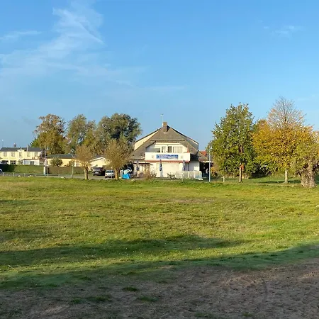 Auf Feiningers Spuren Durch Moenchgut Kleines 3 Appartement